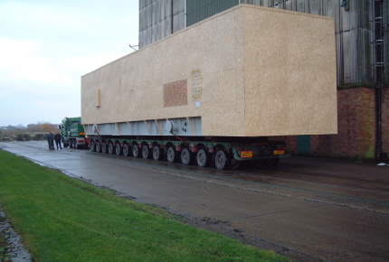 Loading Modules to Vessel - Puerto Rico